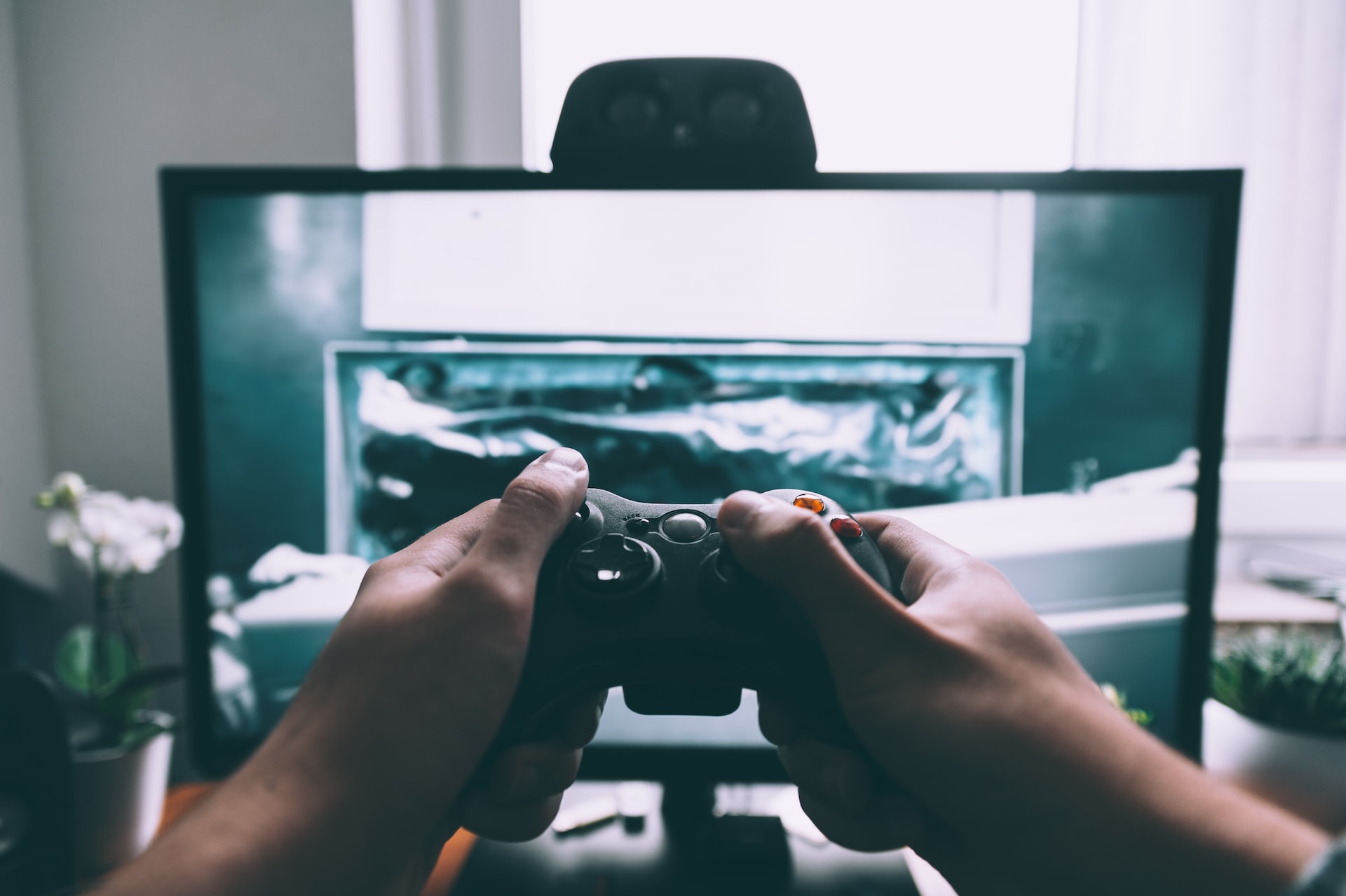 4 Ways to Earn Money With Video Games